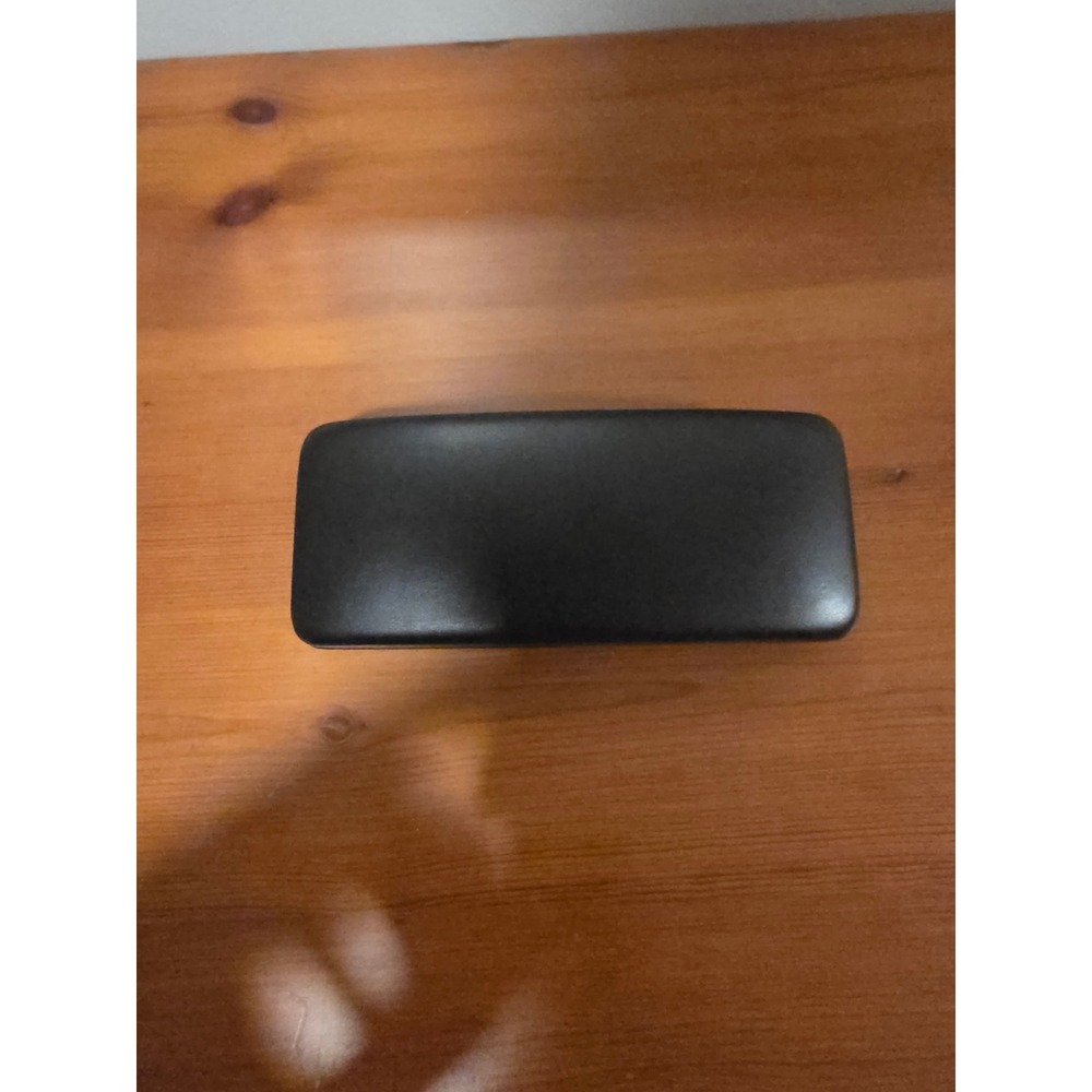Versace Black Hard Shell Eyeglass Sunglasses Case Gold Logo Clamshell Protective - Picture 3 of 3